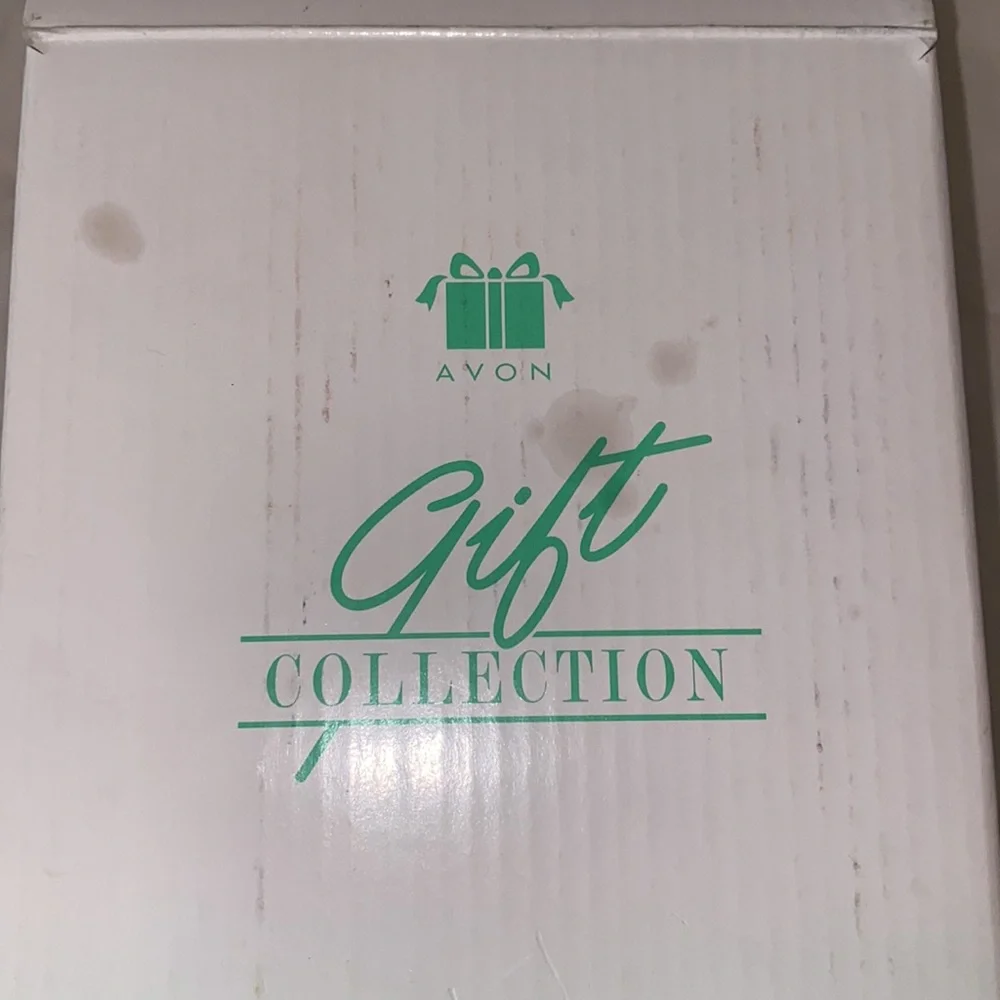 Avon gift collection